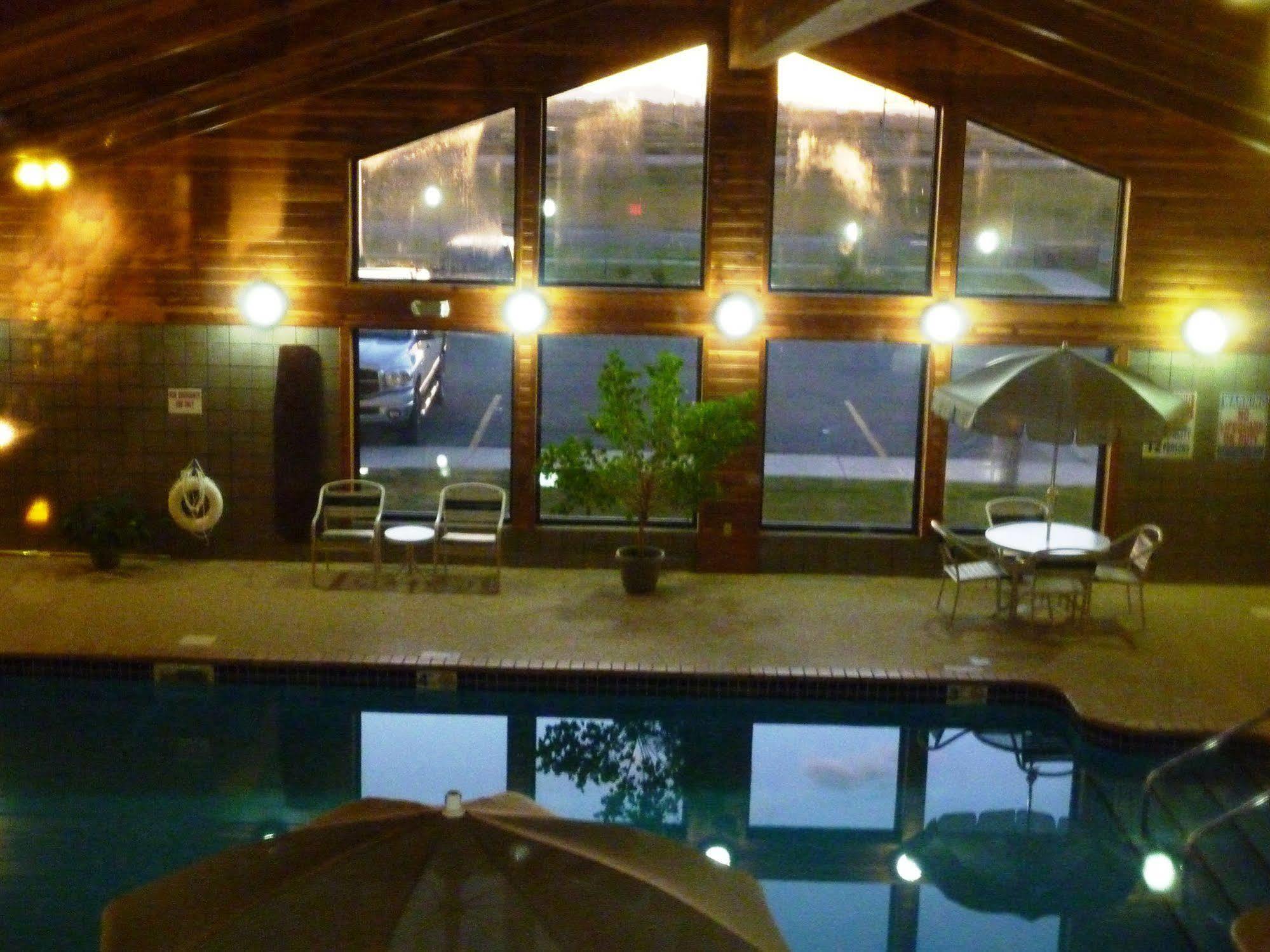Mountainview Lodge And Suites Bozeman Exterior photo